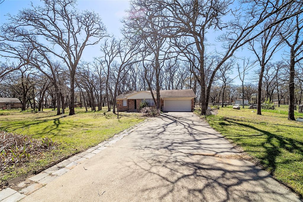 203 Surveyors Road, Krugerville, TX 76227