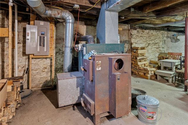 2726 McCann Road, Canandaigua Town, NY 14424