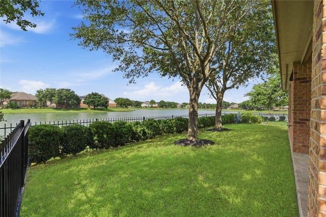 26210 Christen Canyon Lane, Richmond, TX 77406