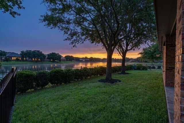 26210 Christen Canyon Lane, Richmond, TX 77406