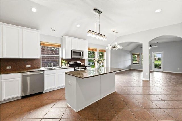26210 Christen Canyon Lane, Richmond, TX 77406