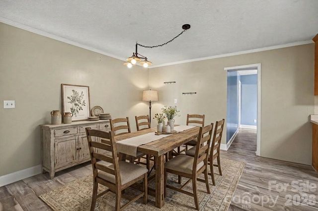 202 W Debby Drive, Shelby, NC 28152