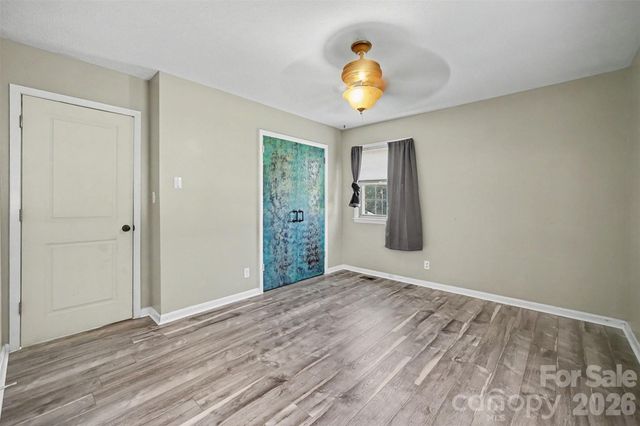 202 W Debby Drive, Shelby, NC 28152