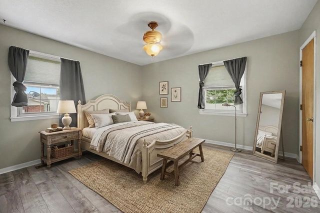 202 W Debby Drive, Shelby, NC 28152