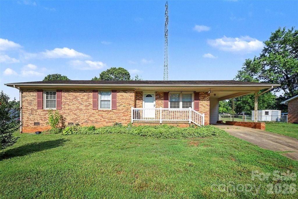 202 W Debby Drive, Shelby, NC 28152