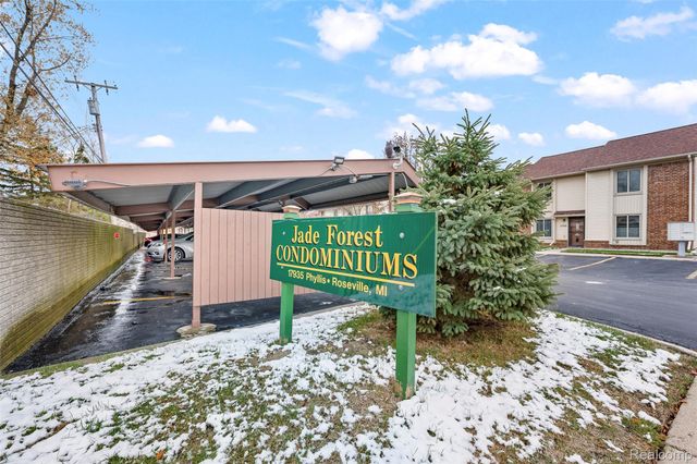 17915 Phyllis Street, Roseville, MI 48066