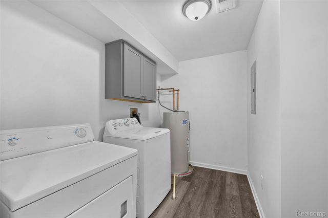 17915 Phyllis Street, Roseville, MI 48066