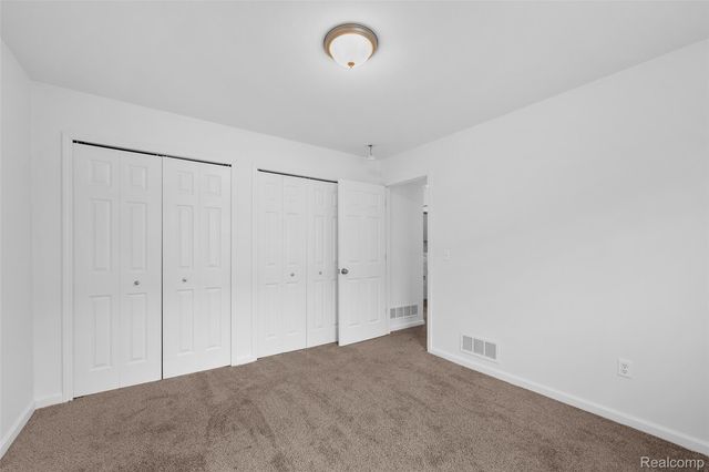 17915 Phyllis Street, Roseville, MI 48066