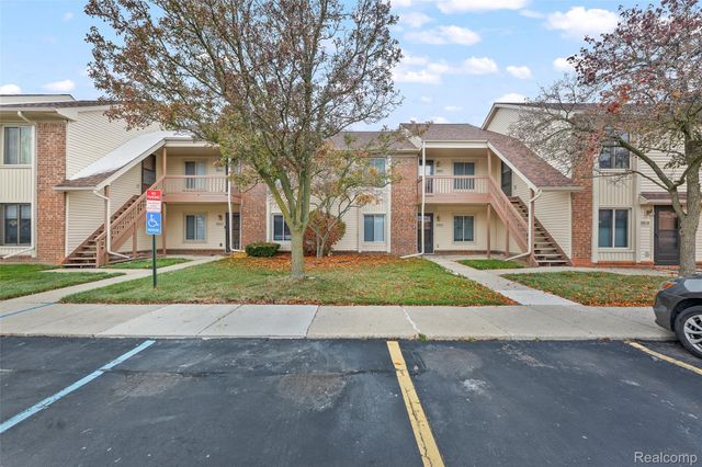 17915 Phyllis Street, Roseville, MI 48066