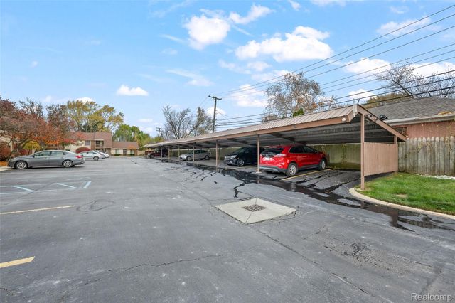 17915 Phyllis Street, Roseville, MI 48066