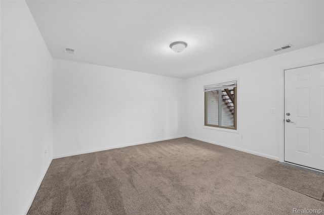 17915 Phyllis Street, Roseville, MI 48066