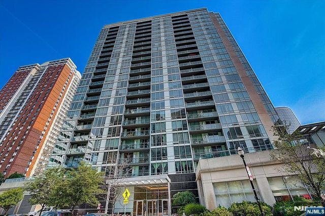 20 Newport Parkway 1812, Jersey City, NJ 07310