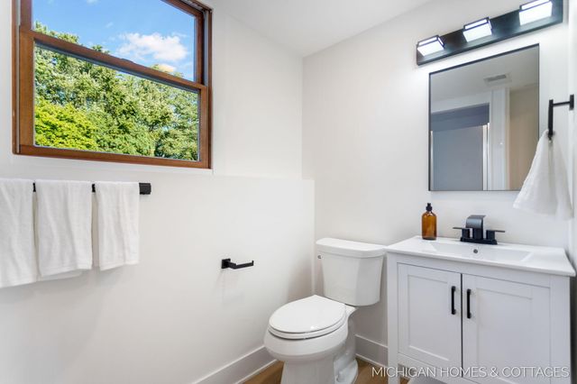 10975 Campanel Drive, Holland Twp, MI 49464