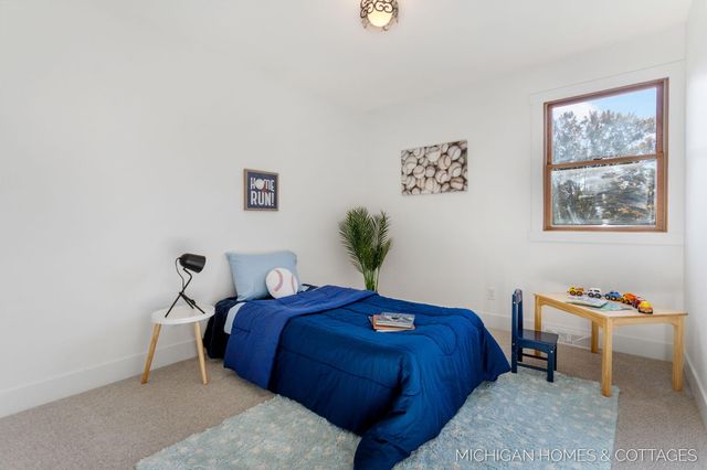 10975 Campanel Drive, Holland Twp, MI 49464