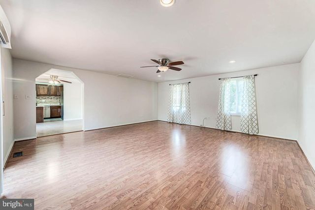 3608 KIDDER RD, Clinton, MD 20735