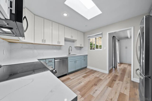 8067 Rancho Fanita, Santee, CA 92071