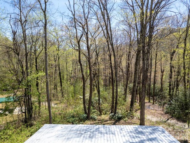 16 Standing Rock Ridge, Maggie Valley, NC 28751