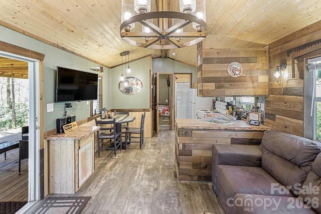16 Standing Rock Ridge, Maggie Valley, NC 28751