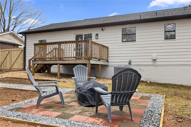 235 Poplar St, Buford, GA 30518