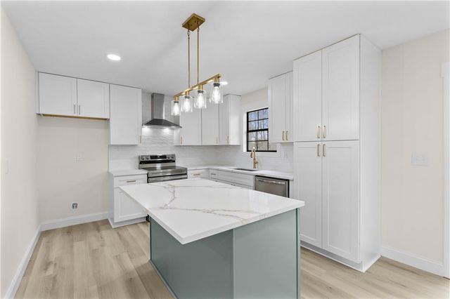 235 Poplar St, Buford, GA 30518