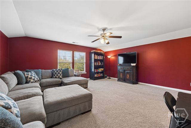 213 Sawgrass Drive, Savannah, GA 31405