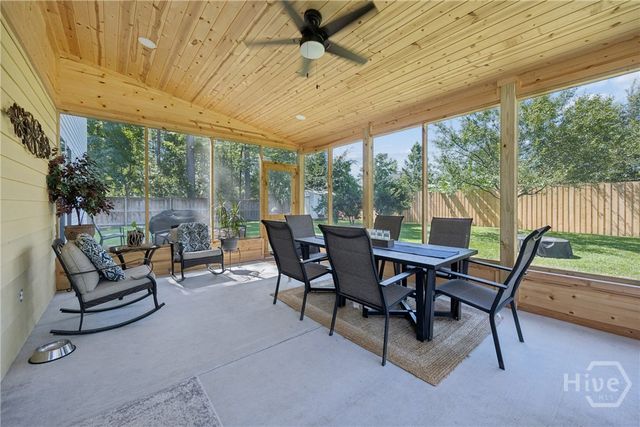 213 Sawgrass Drive, Savannah, GA 31405