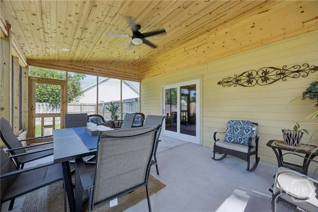 213 Sawgrass Drive, Savannah, GA 31405