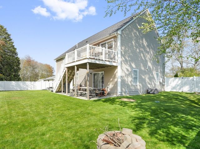 26 S Wheaton Avenue, Seekonk, MA 02771