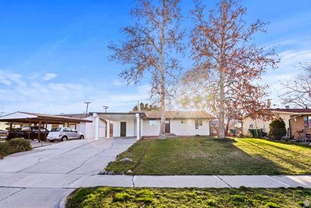 1870 N CELIA WAY, Layton, UT 84041