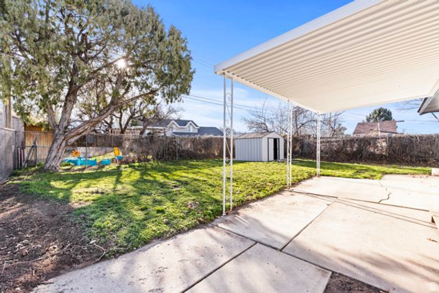 1870 N CELIA WAY, Layton, UT 84041