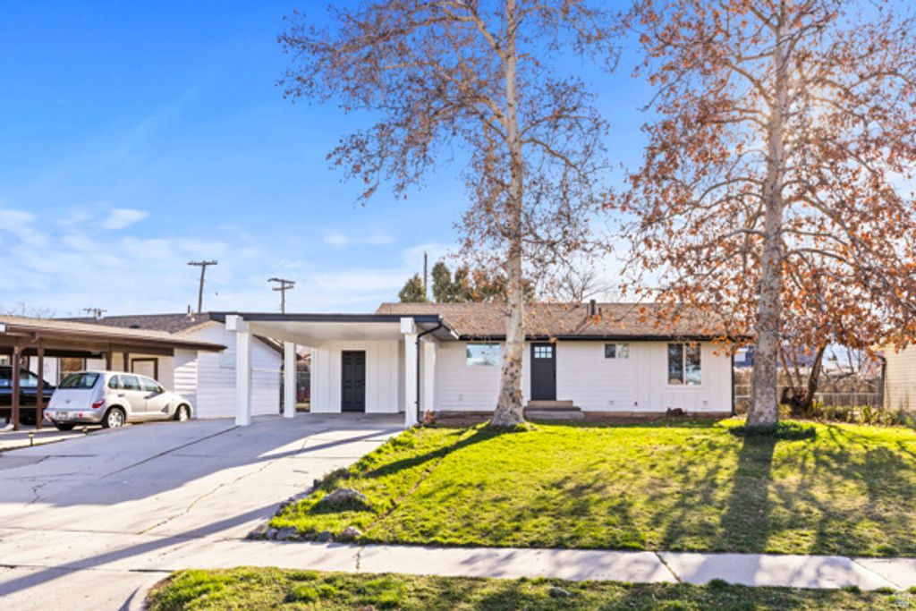 1870 N CELIA WAY, Layton, UT 84041