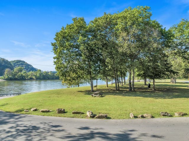 1807 TN12, S, Ashland City, TN 37015