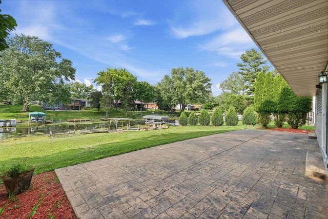 W10942 Bayview Drive, Lodi, WI 53555