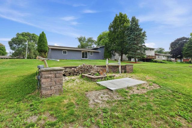 W10942 Bayview Drive, Lodi, WI 53555