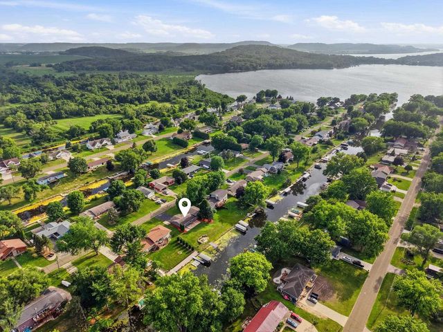 W10942 Bayview Drive, Lodi, WI 53555