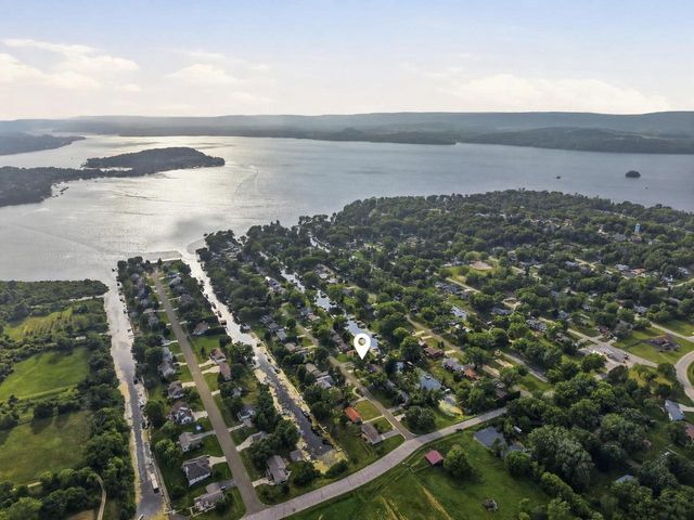 W10942 Bayview Drive, Lodi, WI 53555
