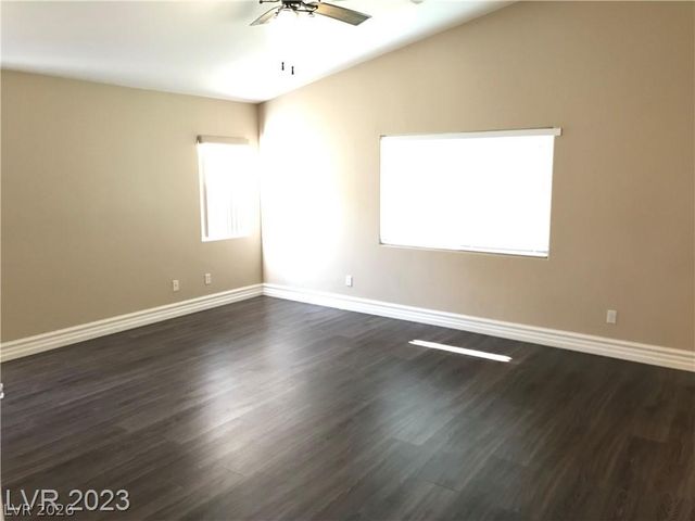 9746 Kampsville Avenue, Las Vegas, NV 89148