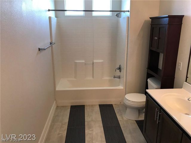 9746 Kampsville Avenue, Las Vegas, NV 89148