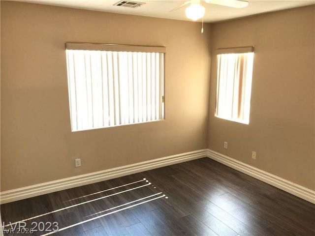 9746 Kampsville Avenue, Las Vegas, NV 89148