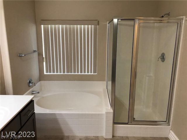 9746 Kampsville Avenue, Las Vegas, NV 89148