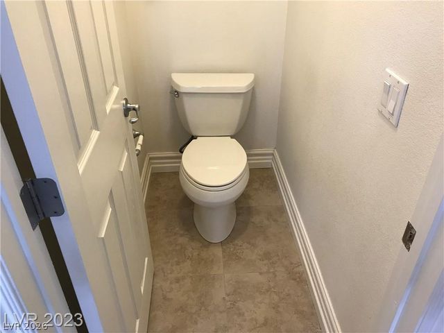 9746 Kampsville Avenue, Las Vegas, NV 89148