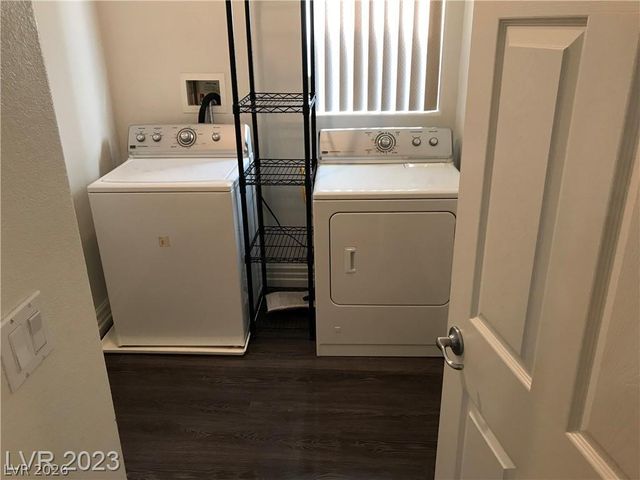 9746 Kampsville Avenue, Las Vegas, NV 89148