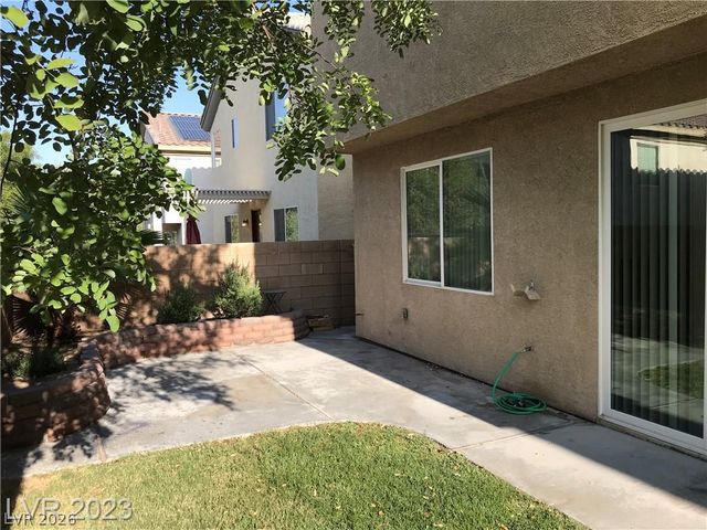9746 Kampsville Avenue, Las Vegas, NV 89148