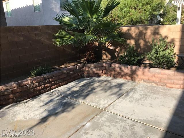 9746 Kampsville Avenue, Las Vegas, NV 89148