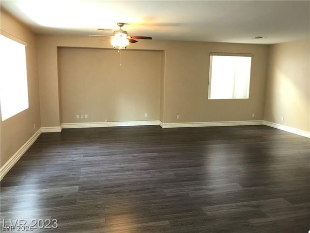 9746 Kampsville Avenue, Las Vegas, NV 89148