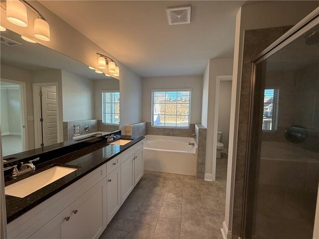 345 Hellen Valley Drive, Braselton, GA 30517