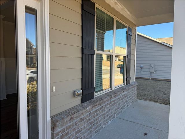 345 Hellen Valley Drive, Braselton, GA 30517