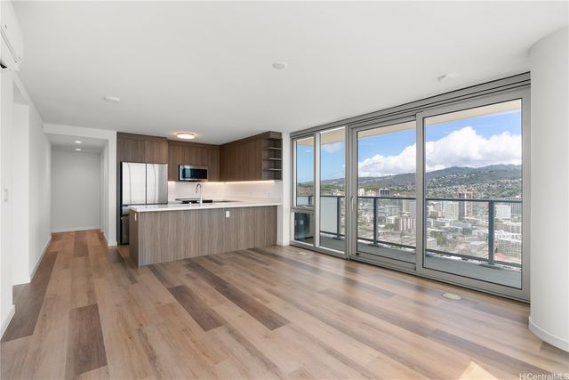 1515 Liona Street 4019, Honolulu, HI 96814