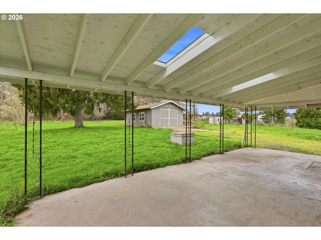 56341 HAZEN Rd, Warren, OR 97053