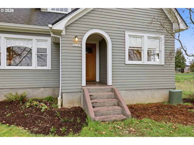 56341 HAZEN Rd, Warren, OR 97053